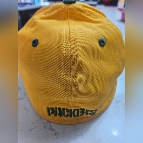 Green Bay Packers Cap - Picture 3 of 5